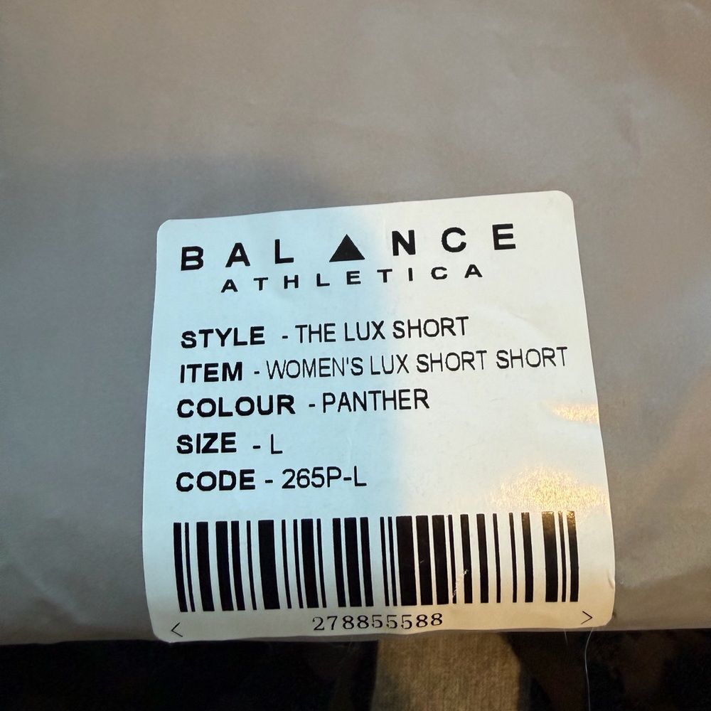Balance Athletica flocked lux short short Black Leopard Print Bike Shorts - Picture 4 of 5